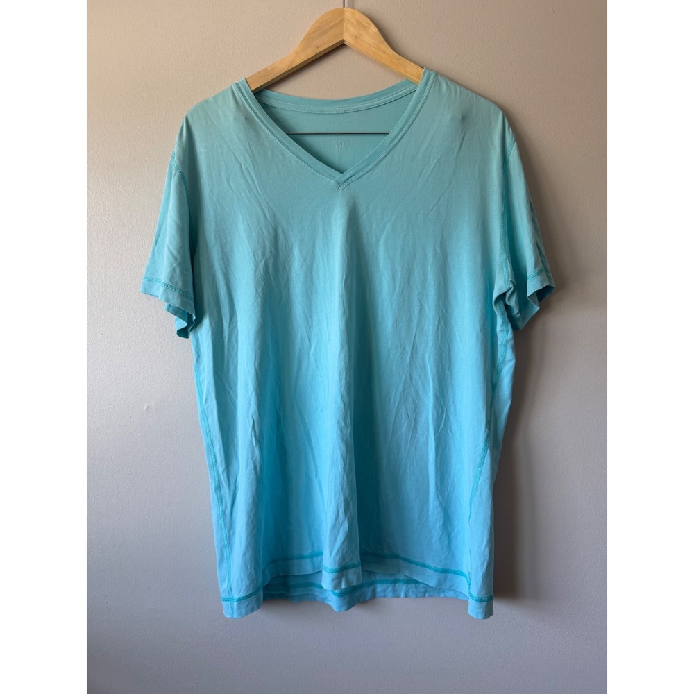 Lululemon V-Neck Short Sleeve Tee L Cyan Blue Activewear Gym Shirt